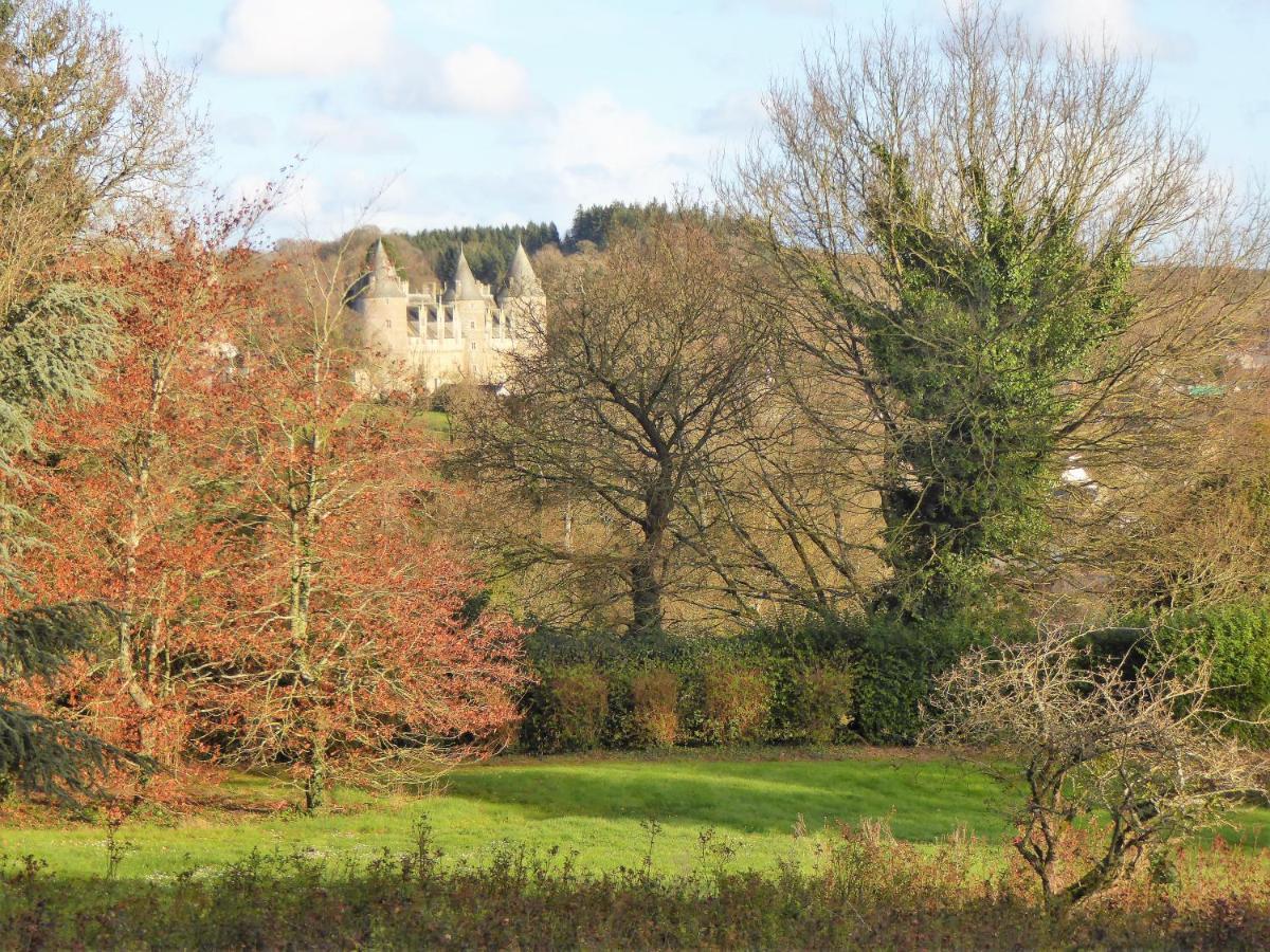 Domaine De La Chesnaie Bed & Breakfast Josselin Dış mekan fotoğraf